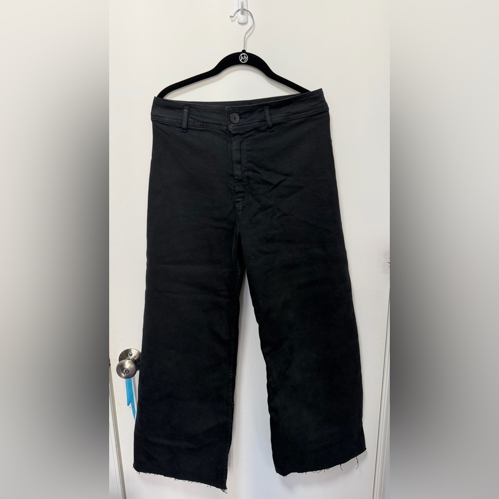 Zara black cropped Denim
